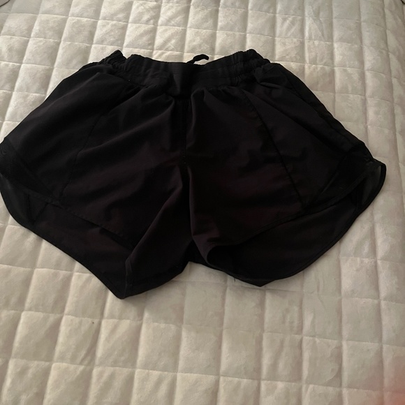 lululemon hotty hots (size 6 L) - Picture 1 of 3